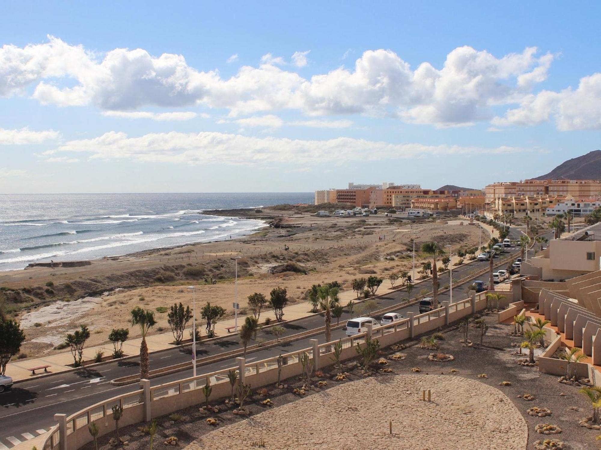 Sunny Duplex Los Martines Эль-Медано Номер фото